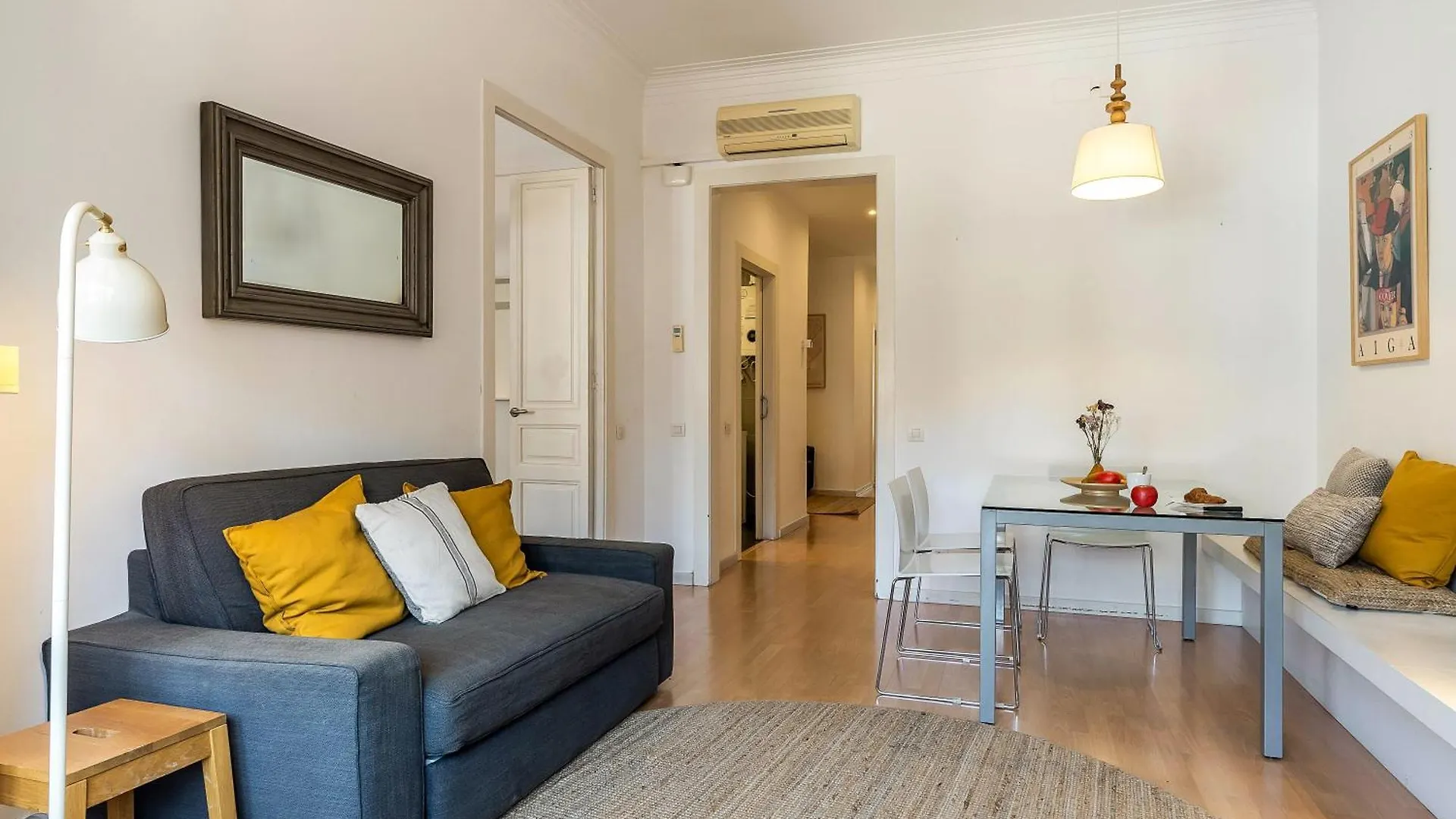 Apartment Canela Homes Barcelona Casp