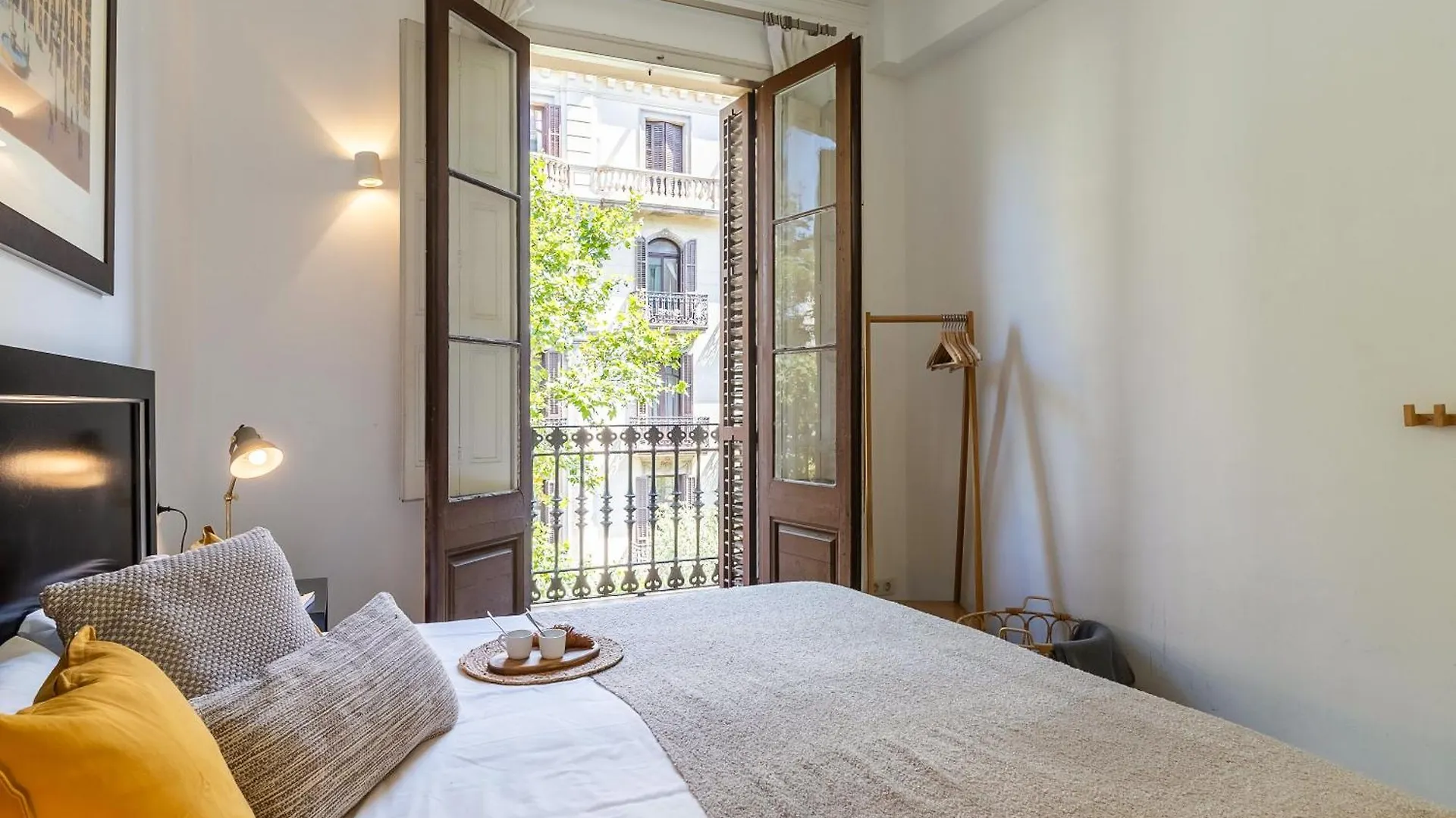 Canela Homes Barcelona Casp 0*,  Spain