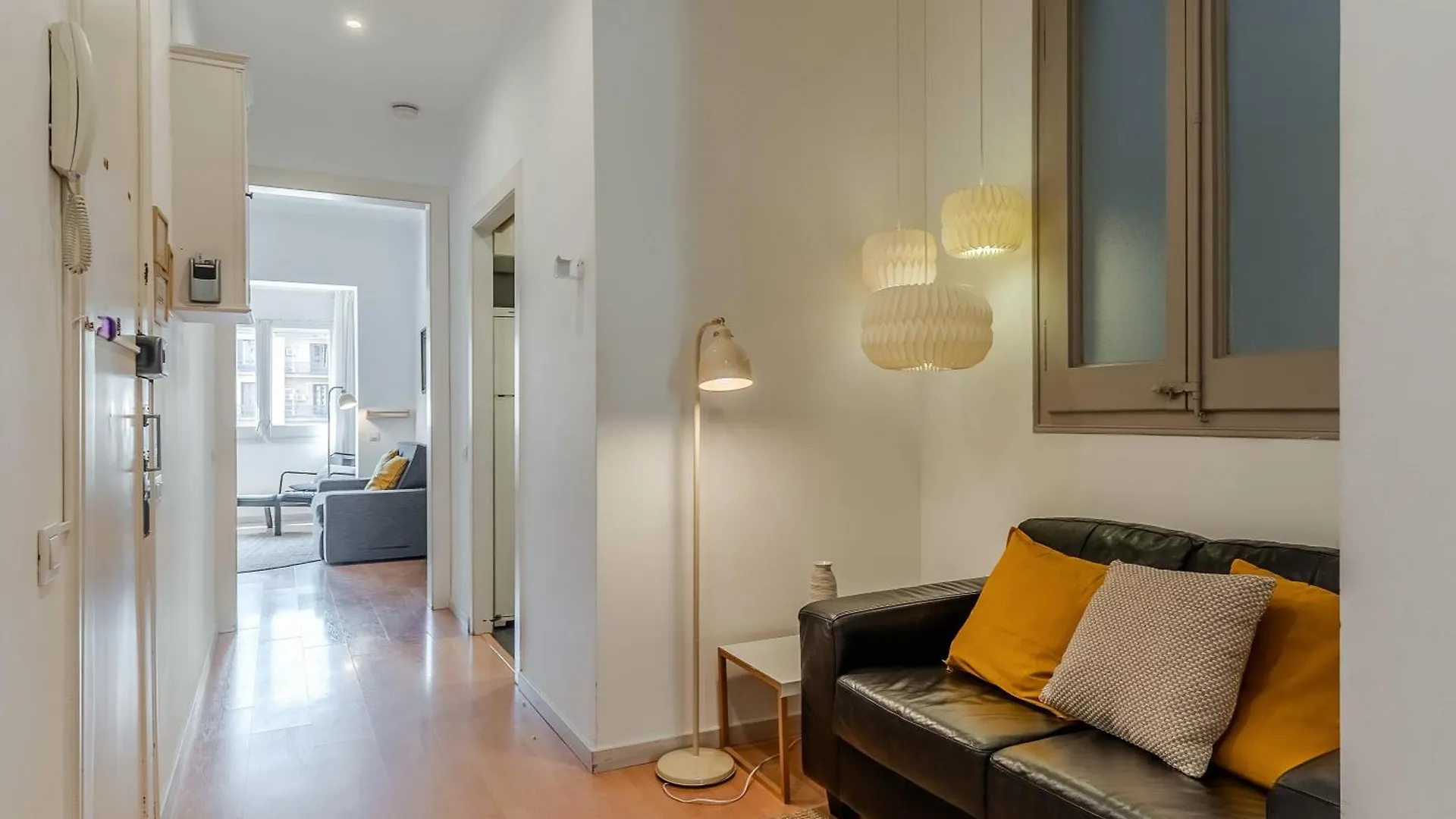 Apartment Canela Homes Barcelona Casp Spain